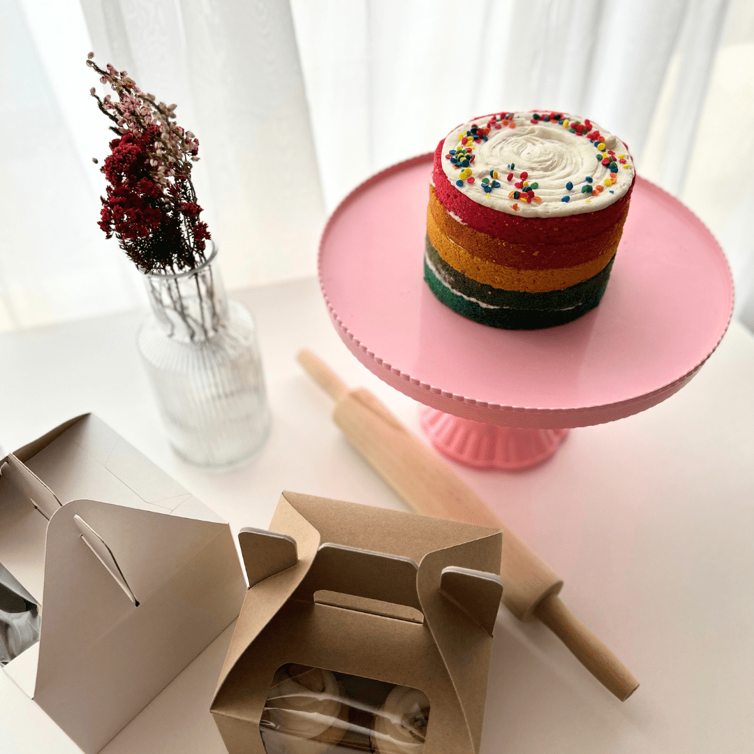 Cake Stand 19cm Tall - Happy Box
