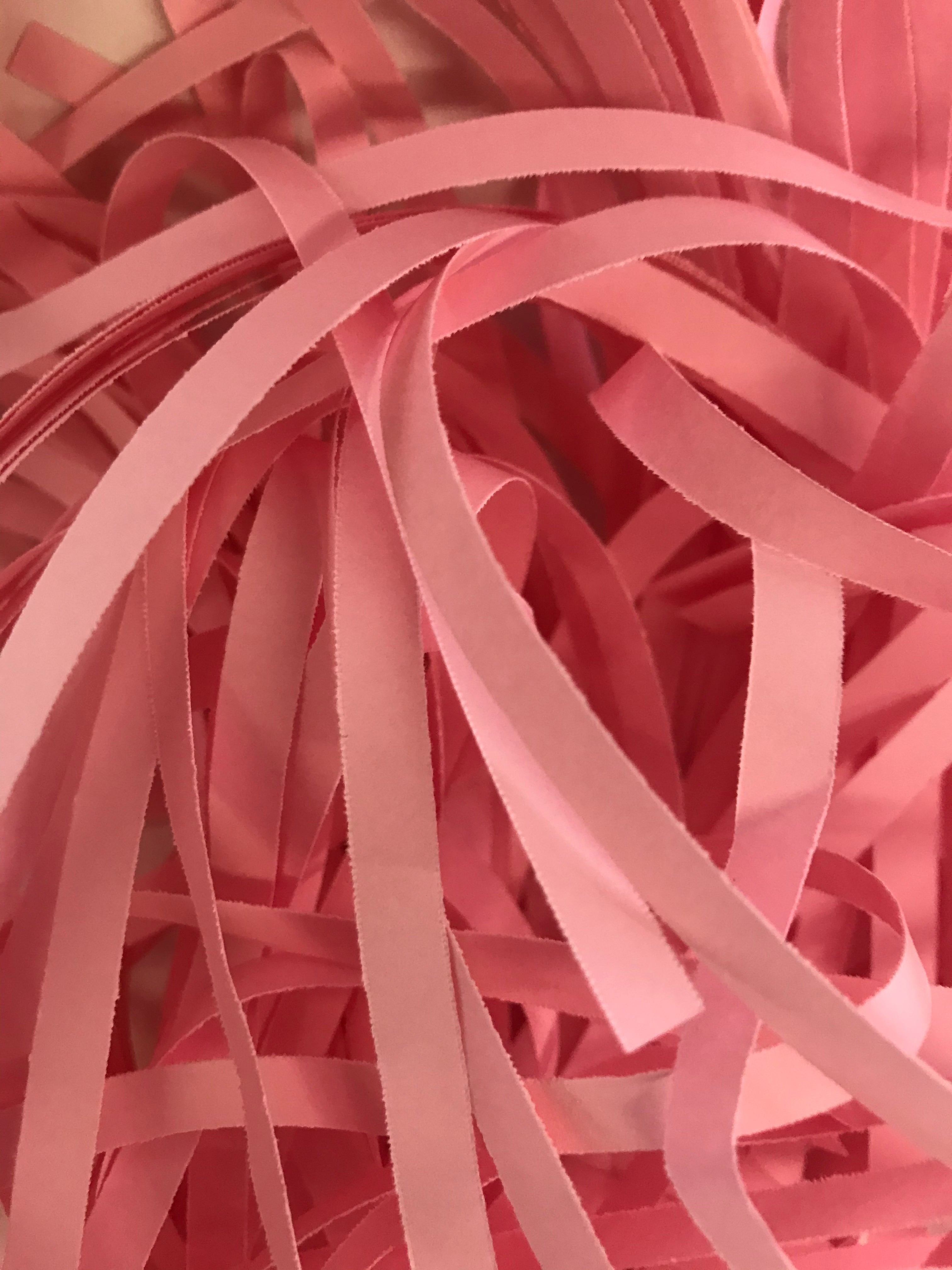 Pink Thick Shredded Paper